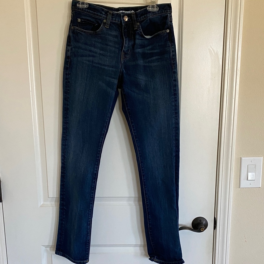 Amazon Essentials Men's Slim Jeans in Dark Blue 28x32